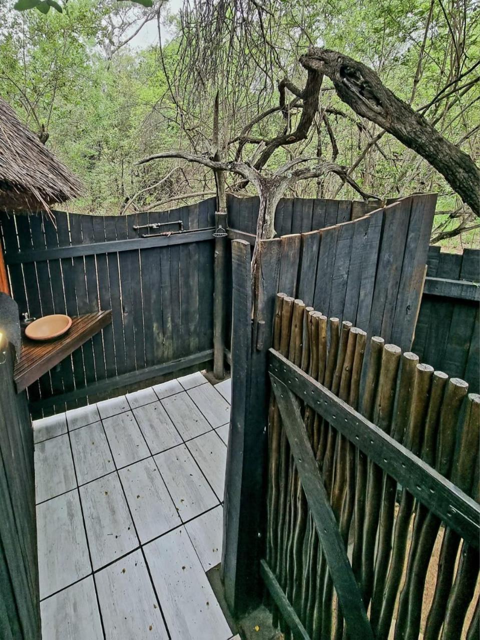 Off Beat Safaris Bush Lodge Hoedspruit Buitenkant foto